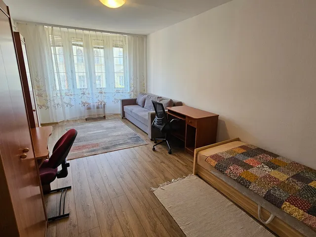 Kiadó lakás Szeged, Belváros, Tisza Lajos körút 35 nm