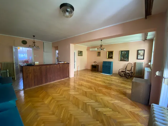 Eladó lakás Szeged, Belváros, Kazinczy utca 63 nm