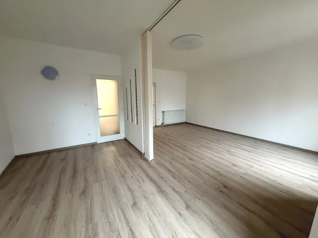 Eladó lakás Szeged, Móraváros, Nemes takács utca 68 nm