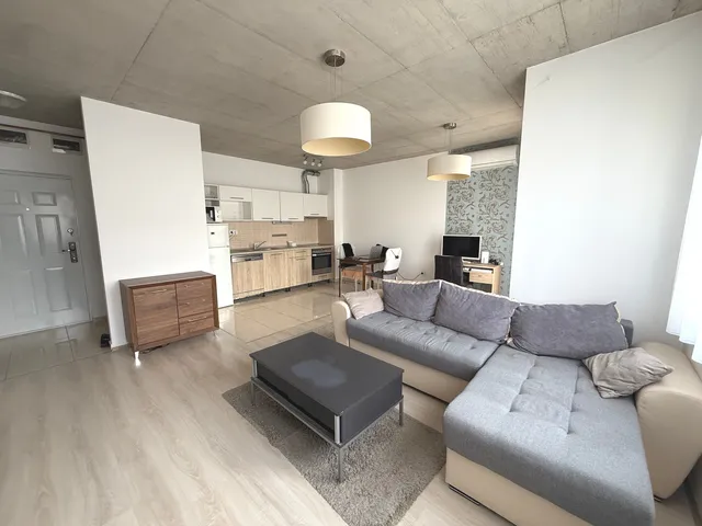 Kiadó lakás Szeged, Belváros, Bécsi körút 49 nm