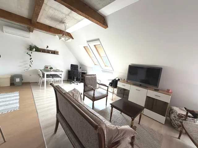 Kiadó lakás Szeged, Belváros, Bécsi körút 30 nm
