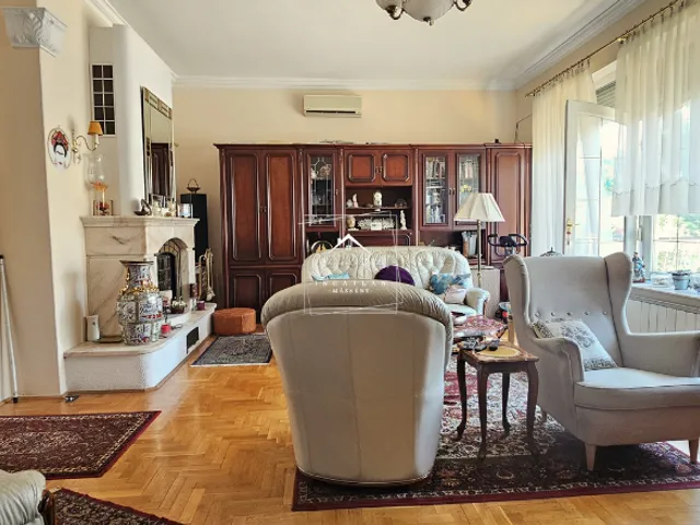 Eladó ház Budapest X. kerület, Óhegy 170 nm