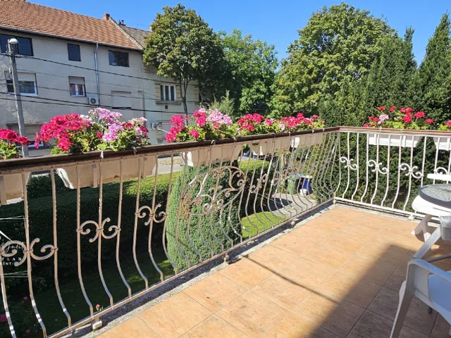 Eladó ház Budapest X. kerület, Óhegy 170 nm