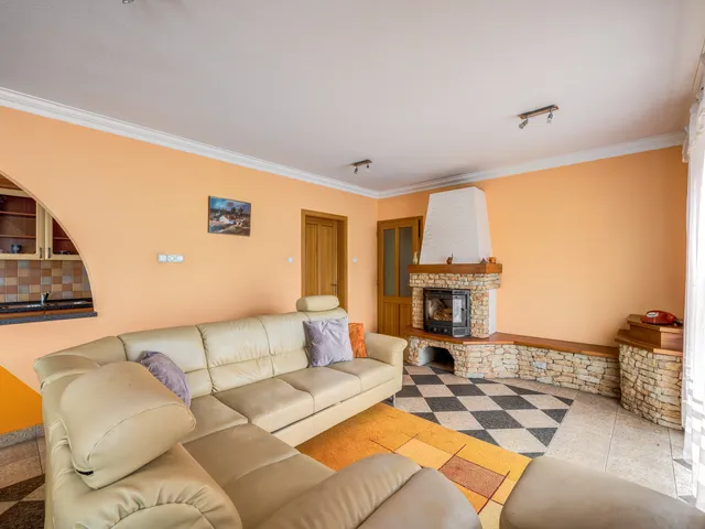 Eladó ház Pilisvörösvár 150 nm