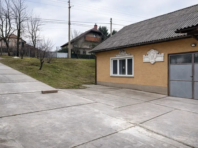 Kiadó kereskedelmi és ipari ingatlan Pilisvörösvár 130 nm