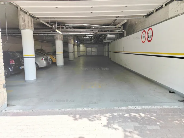 Kiadó garázs Budapest XIII. kerület, Angyalföld 17 nm