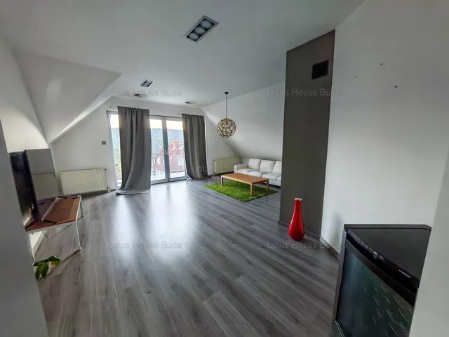 Kiadó lakás Budapest II. kerület, Törökvész 105 nm