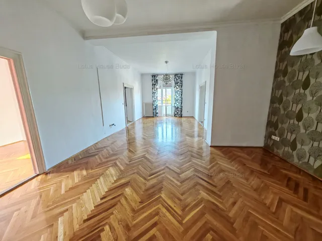 Kiadó lakás Budapest II. kerület, Országút 130 nm