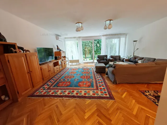 Kiadó lakás Budapest II. kerület, Törökvész 129 nm