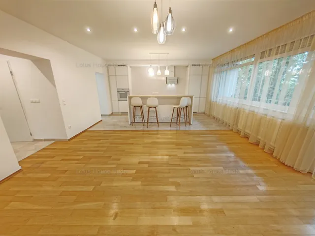 Kiadó lakás Budapest II. kerület, Zöldmál 138 nm