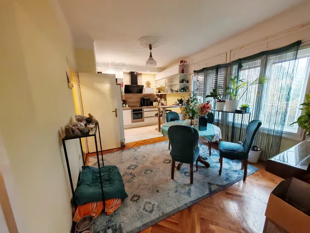 Eladó lakás Budapest II. kerület, Szemlőhegy 86 nm