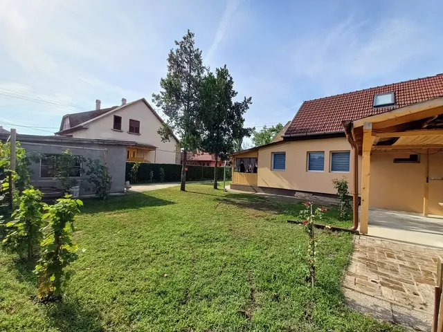 Eladó ház Budapest XVIII. kerület, Ganztelep 145 nm