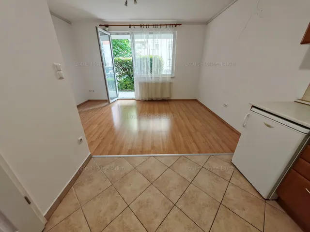 Eladó lakás Budapest XI. kerület, Albertfalva 24 nm