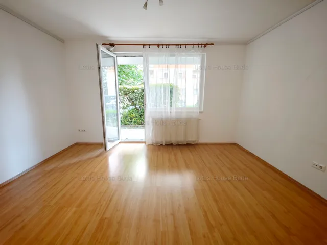 Eladó lakás Budapest XI. kerület, Albertfalva, Kondorosi út 24 nm