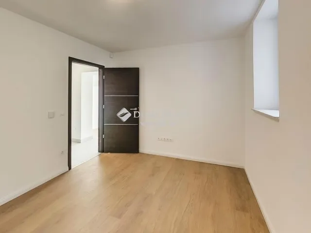Eladó lakás Budapest XI. kerület 105 nm