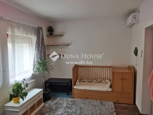 Eladó ház Budapest XI. kerület 100 nm