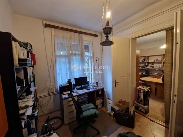 Eladó ház Budapest XVI. kerület 175 nm