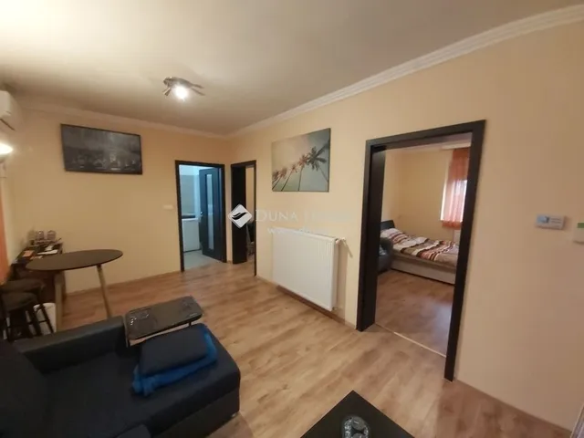 Eladó ház Budapest XVI. kerület 124 nm