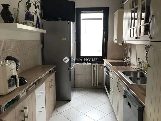 Eladó lakás Budapest IV. kerület 65 nm