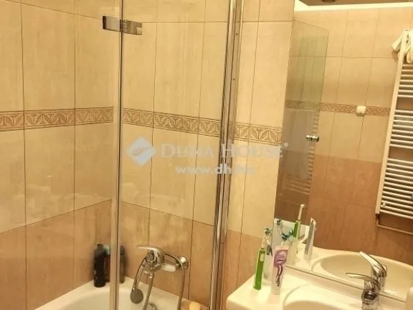 Eladó lakás Budapest VI. kerület 114 nm