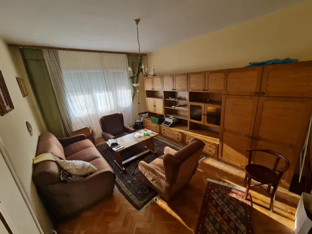 Eladó lakás Budapest IX. kerület, József Attila lakótelep 56 nm