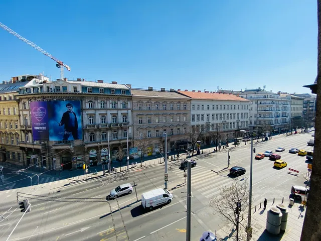 Eladó lakás Budapest V. kerület 64 nm