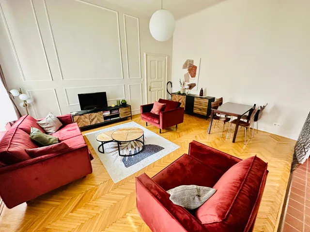 Kiadó lakás Budapest VI. kerület, Nagykörúton kívüli terület 74 nm