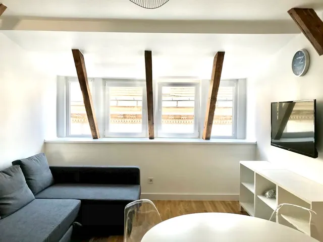 Kiadó lakás Budapest V. kerület, Belváros, Parizsi utca 43 nm