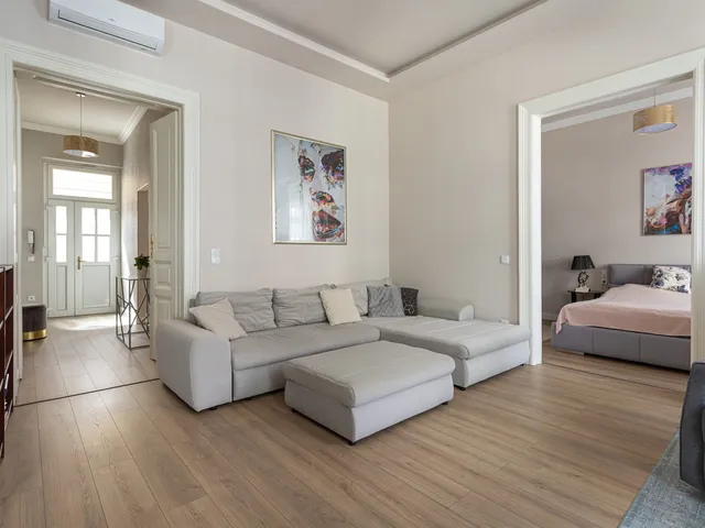Eladó lakás Budapest II. kerület, Újlak II. ker. 78 nm