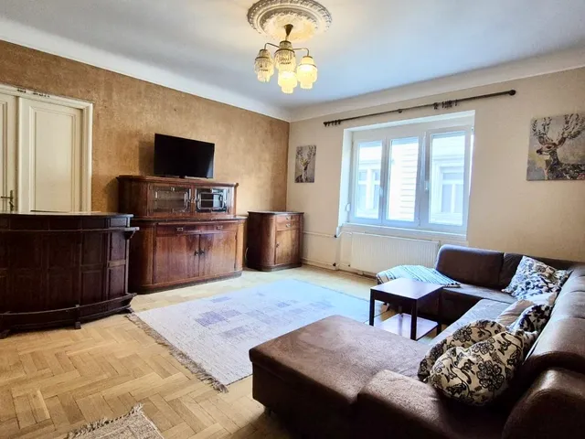 Kiadó lakás Budapest VII. kerület, Belső-Erzsébetváros 95 nm