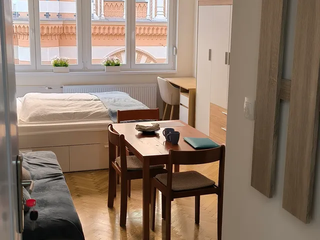Kiadó lakás Budapest VII. kerület, Belső-Erzsébetváros 28 nm