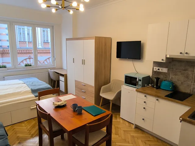 Kiadó lakás Budapest VII. kerület, Belső-Erzsébetváros 28 nm