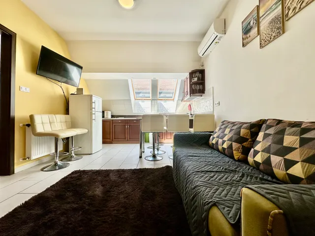 Kiadó lakás Budapest VIII. kerület, Palotanegyed 30 nm