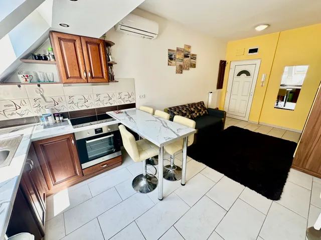 Kiadó lakás Budapest VIII. kerület, Palotanegyed 30 nm
