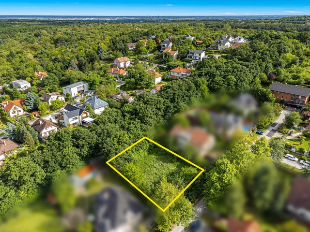 Eladó telek Budaörs, Budaörsi Kamaraerdő 800 nm