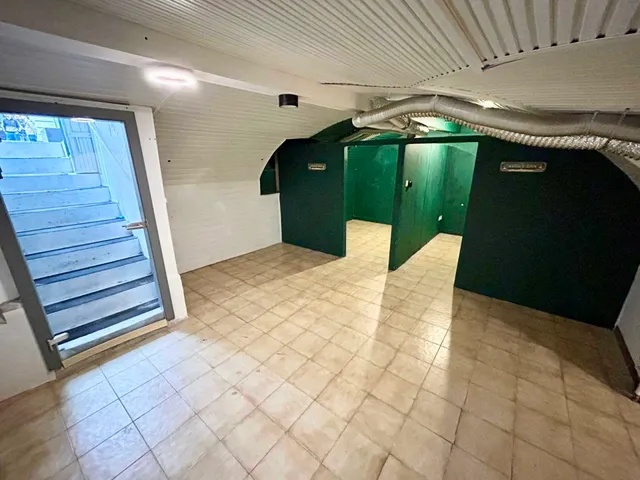 Kiadó kereskedelmi és ipari ingatlan Budapest VII. kerület 110 nm