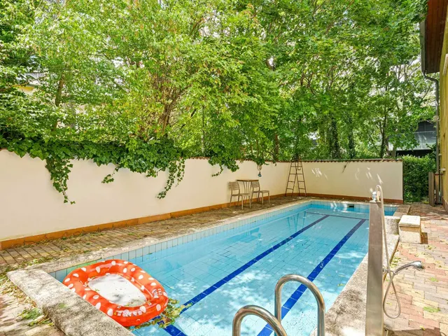 Kiadó ház Budapest XII. kerület, Nógrádi utca 6. 220 nm