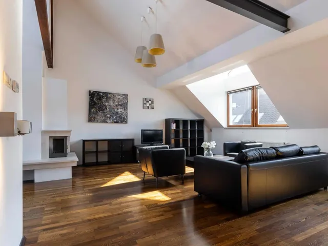 Kiadó lakás Budapest VI. kerület 150 nm