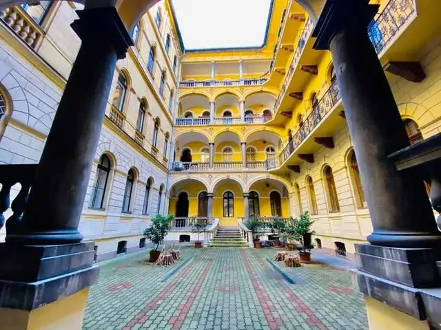 Eladó lakás Budapest VI. kerület 56 nm