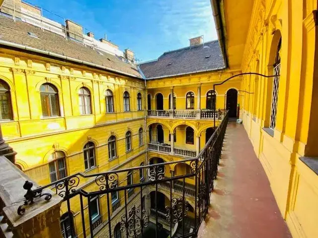 Eladó lakás Budapest VI. kerület, Podmaniczky utca 19.. 56 nm