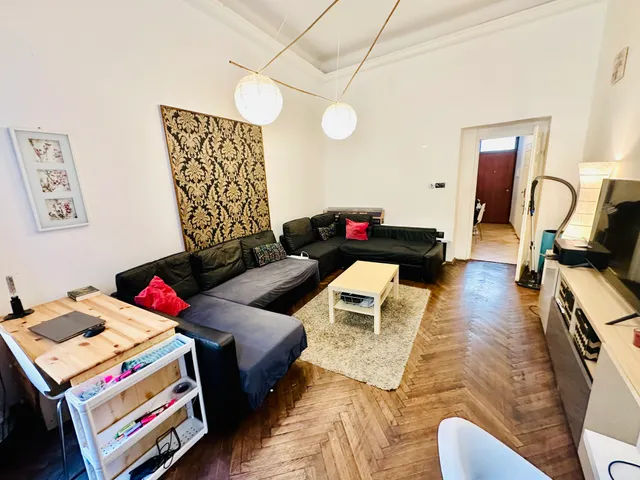 Kiadó lakás Budapest VI. kerület 65 nm