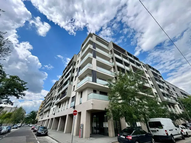 Kiadó garázs Budapest XIII. kerület, Szabolcs utca 4-6. 16 nm