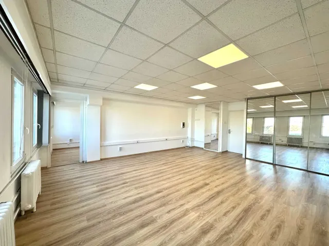 Kiadó kereskedelmi és ipari ingatlan Budapest XIV. kerület 60 nm