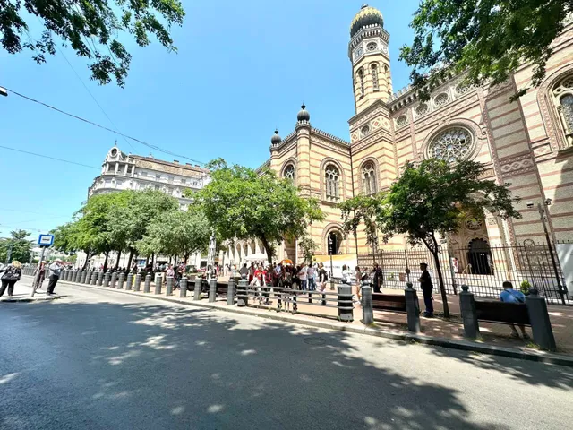 Kiadó kereskedelmi és ipari ingatlan Budapest XV. kerület 30 nm