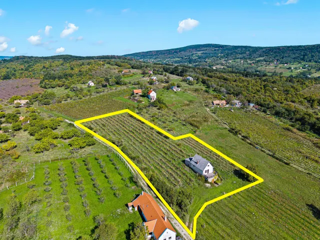 Eladó ház Szentbékkálla 143 nm