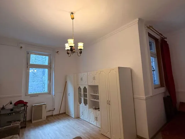 Eladó lakás Budapest VIII. kerület, Diószegi sámuel 14. 33 nm