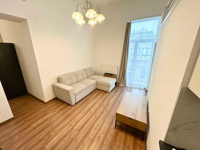 Kiadó lakás Budapest VI. kerület, Szondi utca 44/a. 42 nm