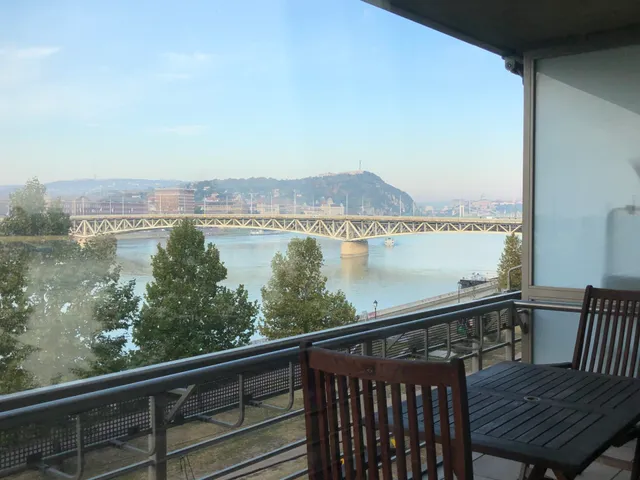 Kiadó lakás Budapest IX. kerület, Lechner Ödön fasor 1. 74 nm