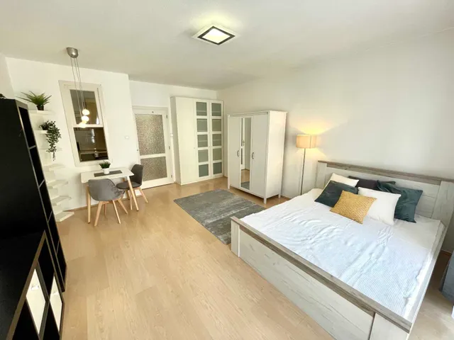 Kiadó lakás Budapest VII. kerület, Rózsa utca 10. 32 nm