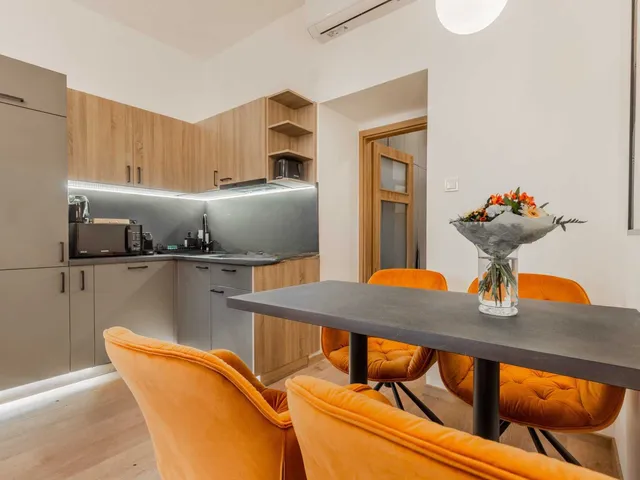 Kiadó lakás Budapest VI. kerület, Nagymező utca 36. 60 nm